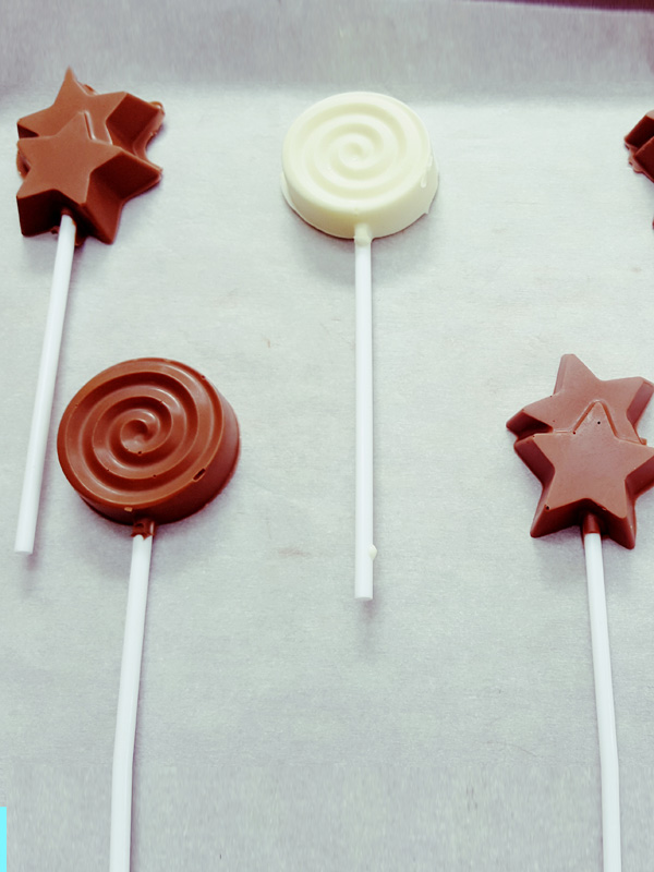 Chocolate Lollipops